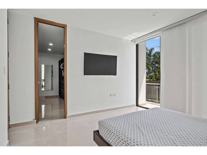 Casa de 4 alcobas en venta en Alfaguara, Jamundí, 270 m² · foto 8 de 8