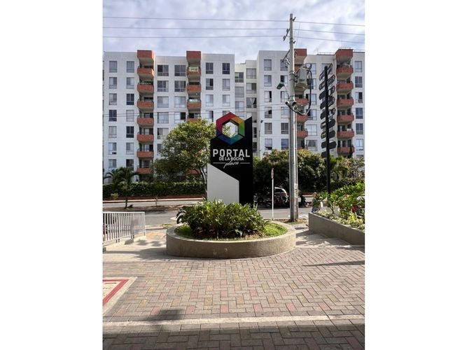 Local en venta en Bochalema, Cali, 30 m² · foto 2 de 14