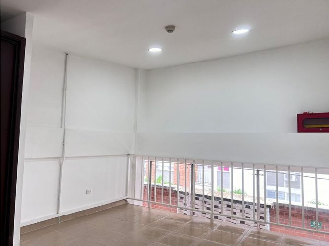 Local en venta en Bochalema, Cali, 30 m² · foto 6 de 14