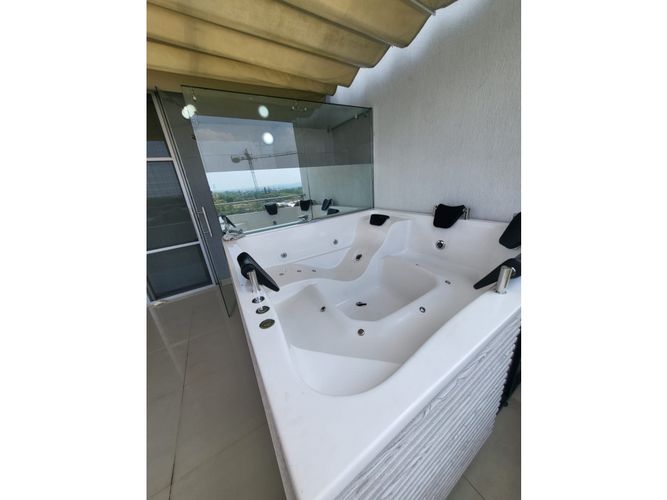 Apartamento de 3 alcobas en venta en Angel Maria Camacho, Jamundí, 160 m² · foto 11 de 15