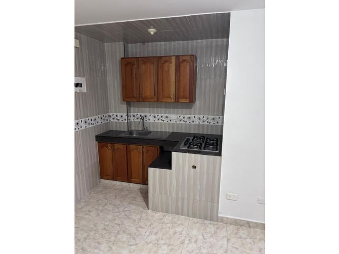 Casa de 9 alcobas en venta en Vipasa, Cali, 270 m² · foto 4 de 13