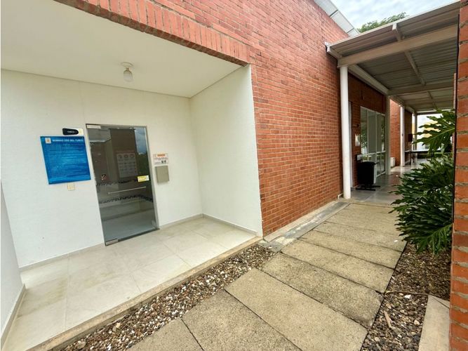 Casa de 4 alcobas en venta en El Castillo, Cali, 186 m² · foto 4 de 24