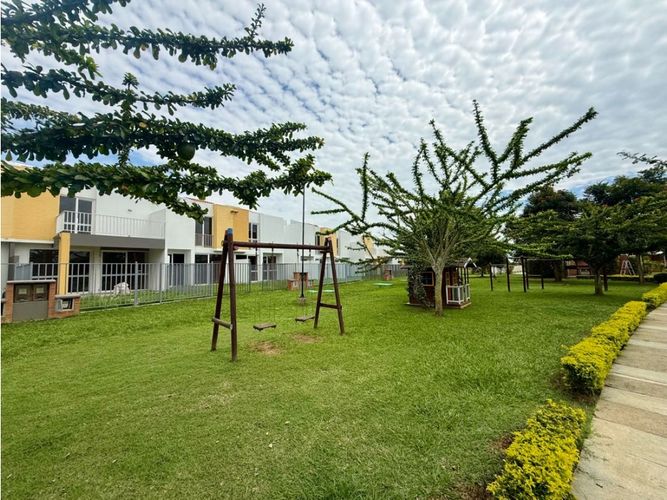 Casa de 4 alcobas en venta en El Castillo, Cali, 186 m² · foto 5 de 24
