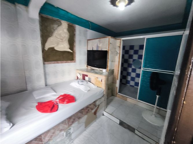 Edificio en venta en El Trebol, Cali, 400 m² · foto 6 de 13