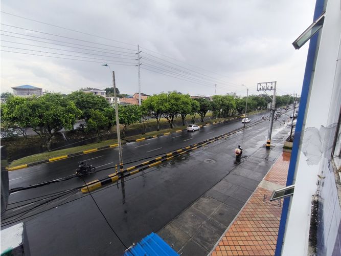 Edificio en venta en El Trebol, Cali, 400 m² · foto 9 de 13