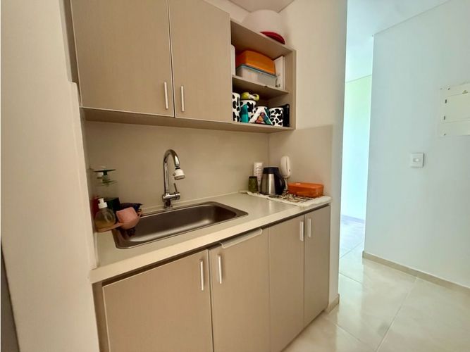 Casa de 4 alcobas en venta en El Castillo, Cali, 186 m² · foto 18 de 24