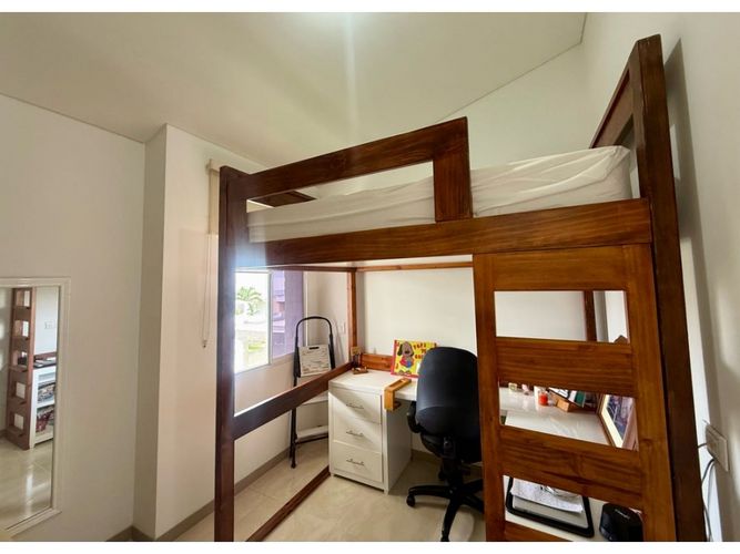 Casa de 4 alcobas en venta en El Castillo, Cali, 186 m² · foto 20 de 24