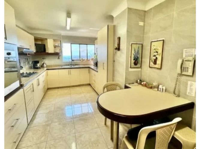Apartamento de 3 alcobas en venta en Santa Monica, Cali, 232 m² · foto 6 de 13