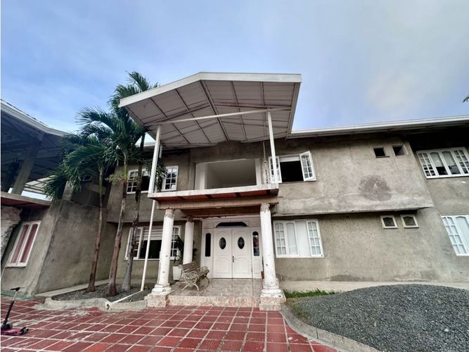 Casa de 5 alcobas en venta en La Morada, Jamundí · foto 3 de 19