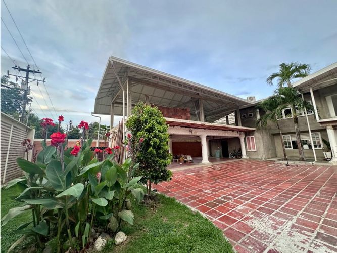 Casa de 5 alcobas en venta en La Morada, Jamundí · foto 4 de 19