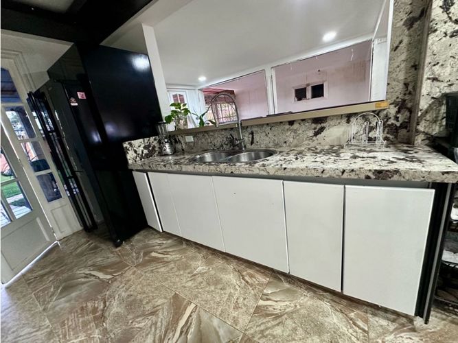 Casa de 5 alcobas en venta en La Morada, Jamundí · foto 10 de 19