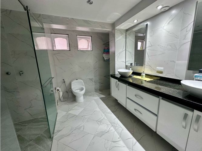 Casa de 5 alcobas en venta en La Morada, Jamundí · foto 12 de 19