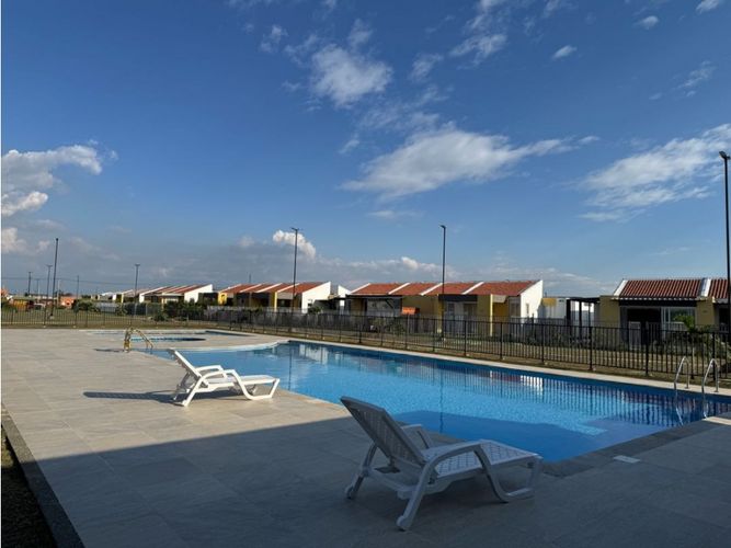 Casa de 3 alcobas en venta en El Castillo, Jamundí, 139 m² · foto 15 de 19