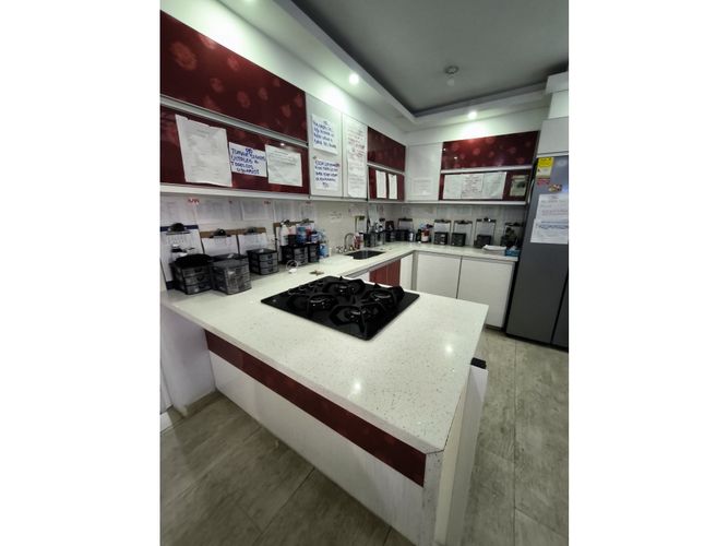 Casa de 16 alcobas en venta en Santo Domingo, Cali, 600 m² · foto 3 de 24