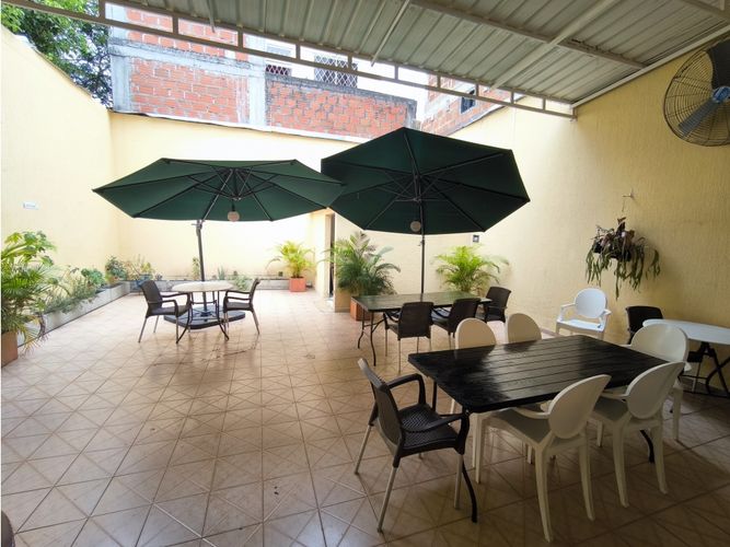 Casa de 16 alcobas en venta en Santo Domingo, Cali, 600 m² · foto 12 de 24