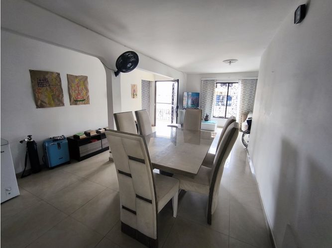 Casa de 16 alcobas en venta en Santo Domingo, Cali, 600 m² · foto 16 de 24
