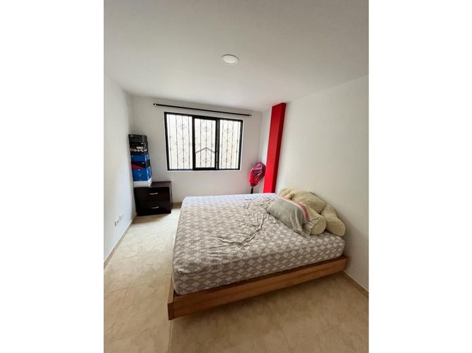 Casa de 8 alcobas en venta en La Flora, Cali, 420 m² · foto 6 de 17