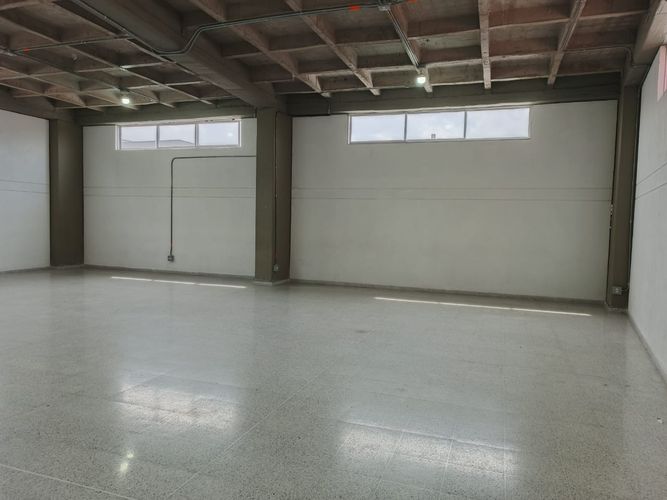 Bodega en arriendo en San Bernardo, Medellín, 200 m² · foto 4 de 11