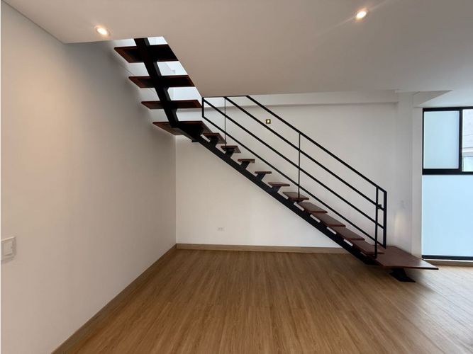 Apartamento de 2 alcobas en venta en Santa Teresita, Cali, 154 m² · foto 4 de 18