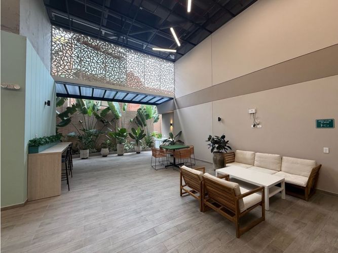 Apartamento de 2 alcobas en venta en Santa Teresita, Cali, 154 m² · foto 17 de 18