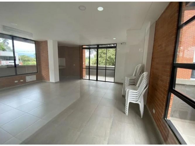 Apartamento de 2 alcobas en venta en Conjunto Residencial Mandarinos, Cali, 75 m² · foto 9 de 12