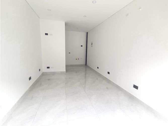 Edificio en venta en Ciudad 2000, Cali, 460 m² · foto 2 de 13