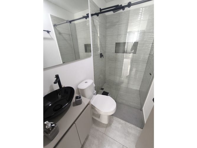 Edificio en venta en Ciudad 2000, Cali, 460 m² · foto 11 de 13