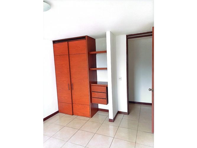 Apartamento de 4 alcobas en venta en La Flora, Cali, 125 m² · foto 7 de 12