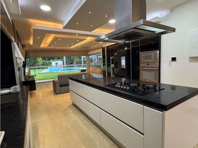 Casa de 6 alcobas en venta en Verde Horizonte, Jamundí, 662 m² · foto 6 de 24