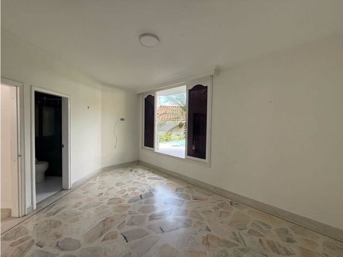 Casa de 5 alcobas en venta en Rincon Dapa, Yumbo, 894 m² · foto 12 de 24