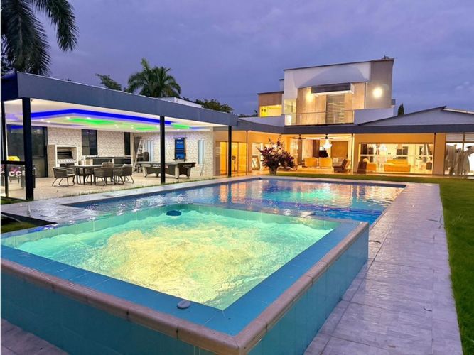 Casa de 6 alcobas en venta en Verde Horizonte, Jamundí, 662 m² · foto 10 de 24
