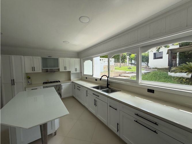 Casa de 5 alcobas en venta en Rincon Dapa, Yumbo, 894 m² · foto 16 de 24