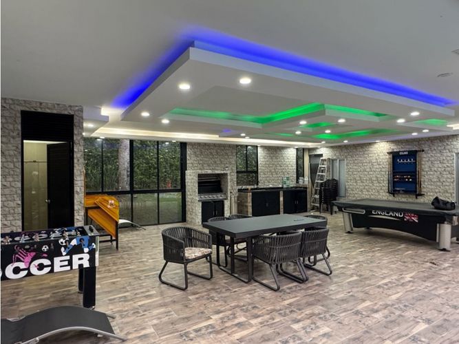 Casa de 6 alcobas en venta en Verde Horizonte, Jamundí, 662 m² · foto 23 de 24