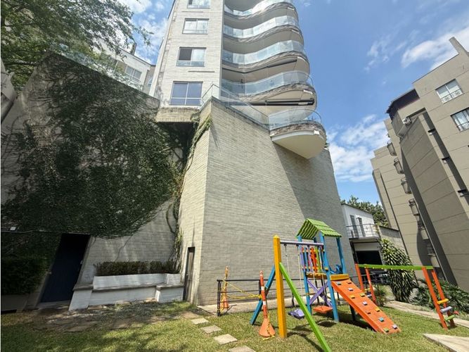 Apartamento de 3 alcobas en venta en Bellavista, Cali, 272 m² · foto 19 de 19