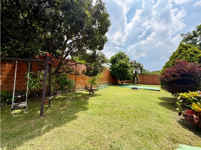 Casa de 5 alcobas en venta en Rozo, Palmira, 370 m² · foto 12 de 22