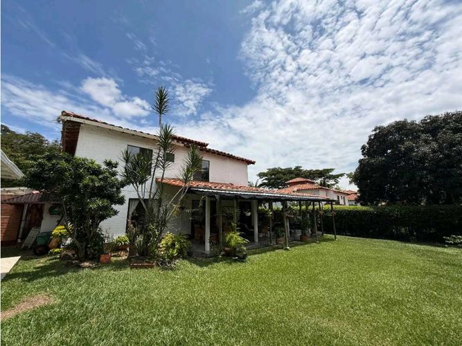 Casa de 4 alcobas en venta en Pance, Cali, 206 m² · foto 3 de 24