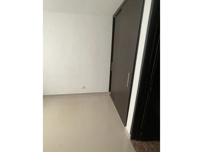 Apartamento de 3 alcobas en venta en Santa Barbara, Cali, 63 m² · foto 10 de 13