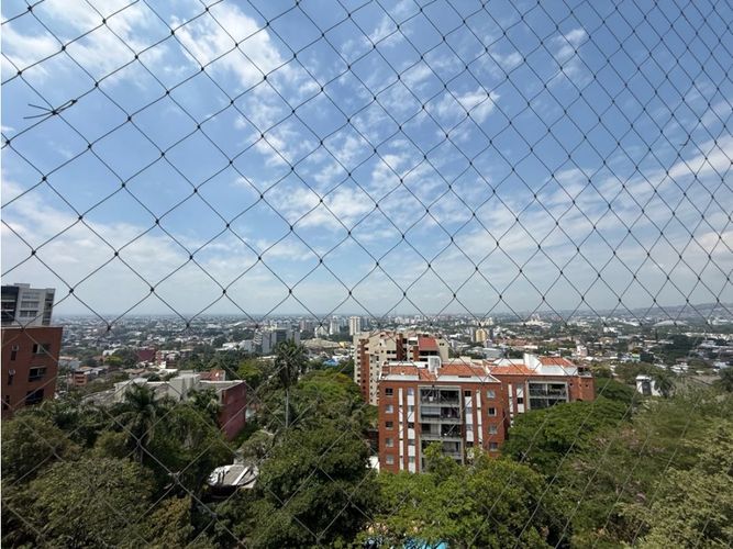 Apartamento de 3 alcobas en venta en Cristales, Cali, 360 m² · foto 7 de 22