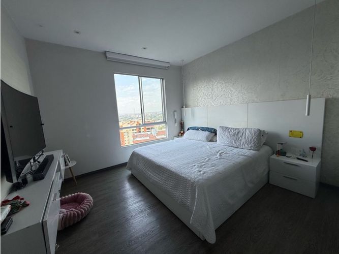 Apartamento de 3 alcobas en venta en Cristales, Cali, 360 m² · foto 8 de 22