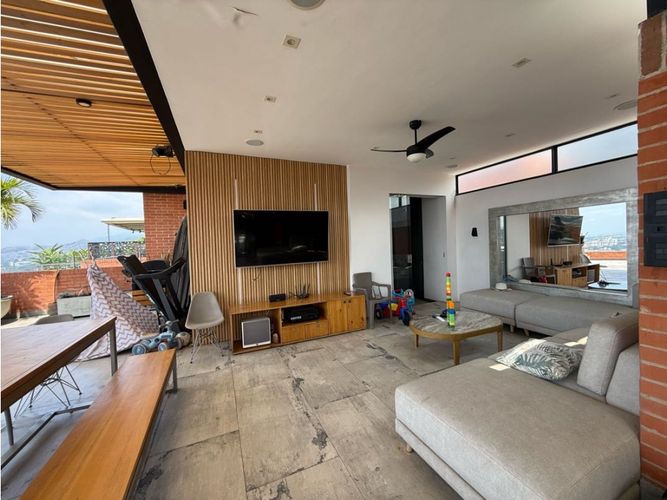 Apartamento de 3 alcobas en venta en Cristales, Cali, 360 m² · foto 16 de 22