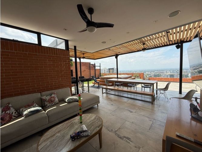 Apartamento de 3 alcobas en venta en Cristales, Cali, 360 m² · foto 18 de 22
