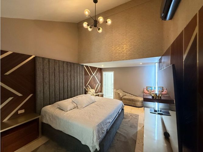 Apartamento de 3 alcobas en venta en Cristales, Cali, 268 m² · foto 4 de 14