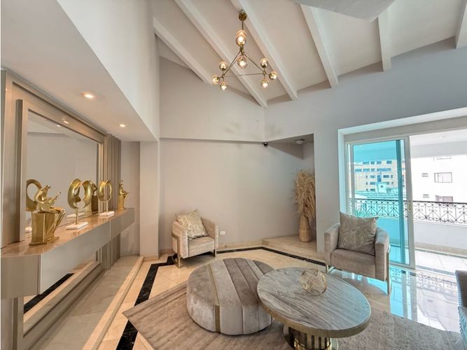 Apartamento de 3 alcobas en venta en Cristales, Cali, 268 m² · foto 13 de 14