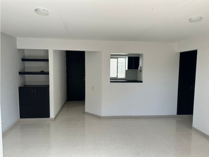 Apartamento de 3 alcobas en venta en Bochalema, Cali, 85 m² · foto 2 de 7