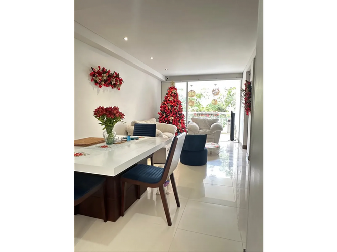 Apartamento de 2 alcobas en venta en Arboledas, Cali, 129 m² · foto 3 de 12