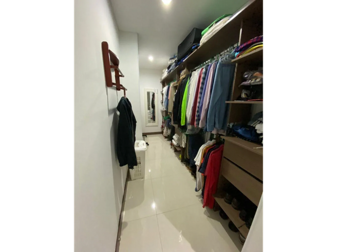 Apartamento de 2 alcobas en venta en Arboledas, Cali, 129 m² · foto 6 de 12