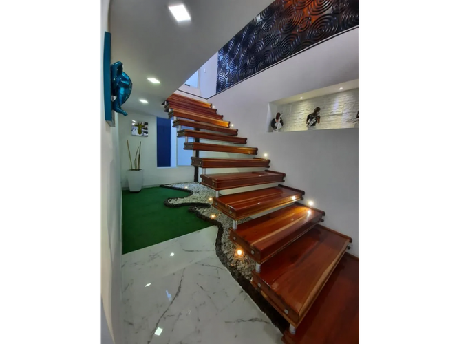 Casa de 4 alcobas en venta en Valle Del Lili, Cali, 180 m² · foto 8 de 21