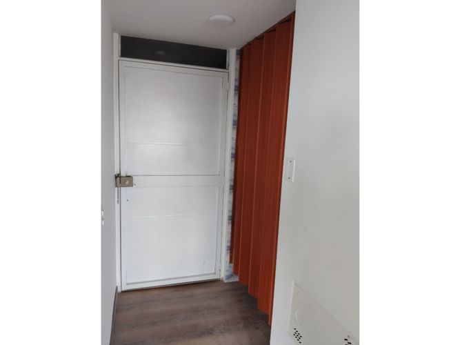 Apartaestudio en arriendo en Ricaurte, Bogotá, 30 m² · foto 3 de 17
