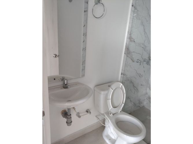 Apartaestudio en arriendo en Ricaurte, Bogotá, 30 m² · foto 4 de 17