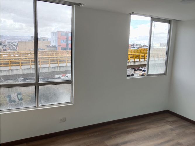 Apartaestudio en arriendo en Ricaurte, Bogotá, 30 m² · foto 5 de 17